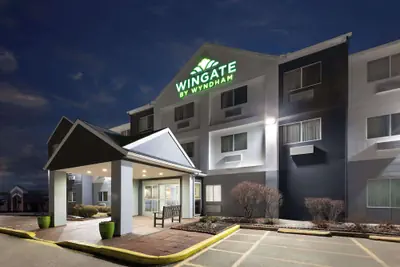 Photo 2 - Wingate by Wyndham Marion