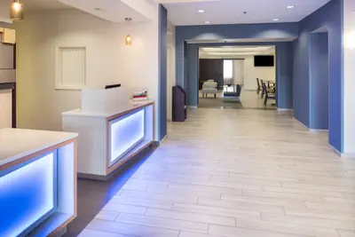 Photo 3 - Holiday Inn Express Hotel & Suites Burlington by IHG