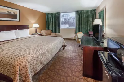 Photo 3 - Quality Inn & Suites Richfield