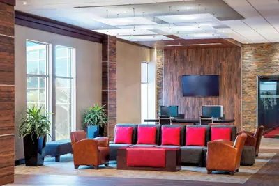 Photo 5 - Four Points by Sheraton Chicago O'Hare Airport