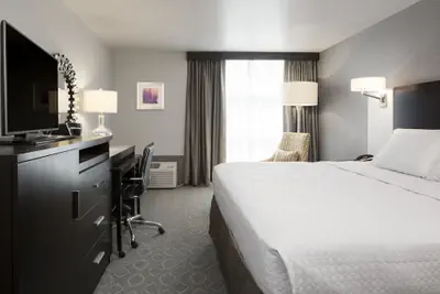 Photo 5 - Crowne Plaza Chicago SW - Burr Ridge by IHG