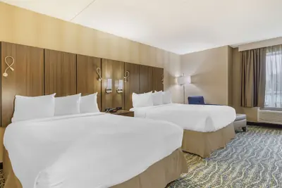 Photo 2 - Best Western Plus New Englander