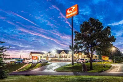 Photo 2 - Econo Lodge Jasper
