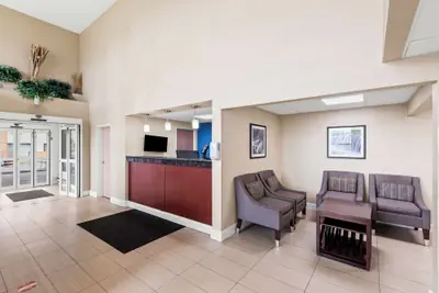 Photo 3 - Best Western Airport Inn