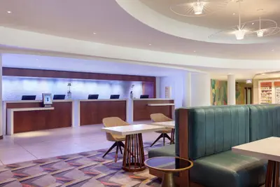 Photo 2 - Miami Airport Marriott