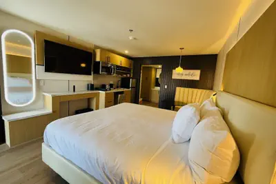 Photo 5 - MainStay Suites Victorville - Hesperia