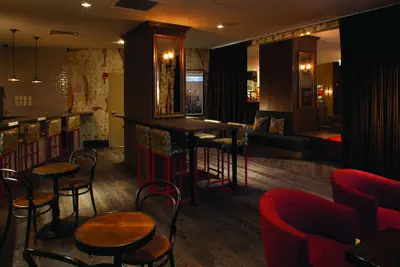 Photo 5 - Hotel Lincoln