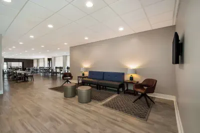 Photo 3 - Best Western Springfield