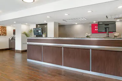 Photo 4 - Red Roof Inn Detroit-Rochester Hills/Auburn Hills
