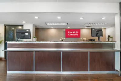 Photo 5 - Red Roof Inn Detroit-Rochester Hills/Auburn Hills