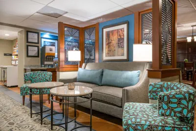 Photo 2 - Hampton Inn Downingtown/Exton