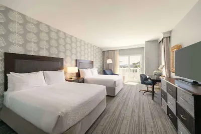 Photo 5 - Jamaica Bay Inn Marina Del Rey,Tapestry Collection by Hilton
