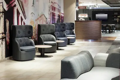 Photo 4 - Courtyard by Marriott Alexandria Old Town/Southwest