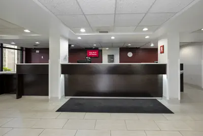 Photo 5 - Red Roof Inn Gadsden
