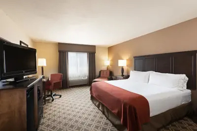 Photo 3 - Holiday Inn Express Show Low by IHG