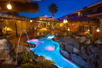 Photo 2 - Best Western Plus Humboldt Bay Inn