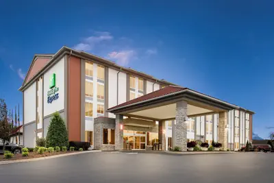 Photo 2 - Holiday Inn Express Nashville-Hendersonville by IHG