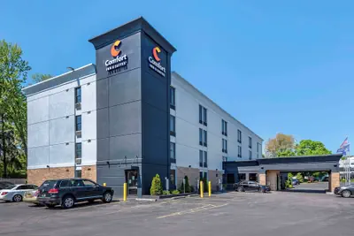 Photo 2 - Comfort Inn & Suites Liverpool - Syracuse North