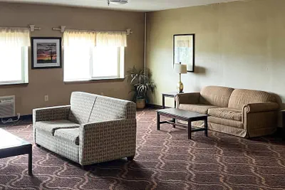 Photo 4 - Quality Inn & Suites Grants - I-40