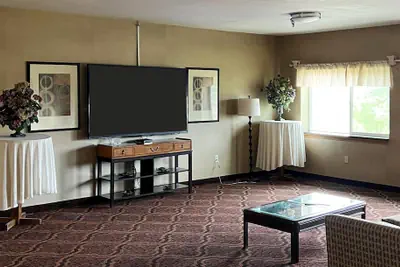 Photo 3 - Quality Inn & Suites Grants - I-40