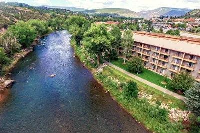 Photo 2 - DoubleTree by Hilton Durango