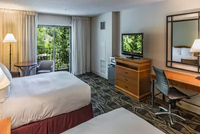 Photo 4 - DoubleTree by Hilton Durango