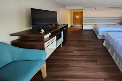 Photo 5 - Clarion Pointe South Portland