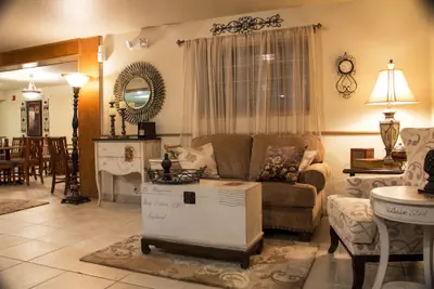 Photo 4 - All American Inn and Suites