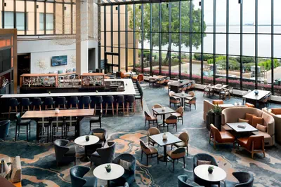 Photo 3 - San Francisco Airport Marriott Waterfront