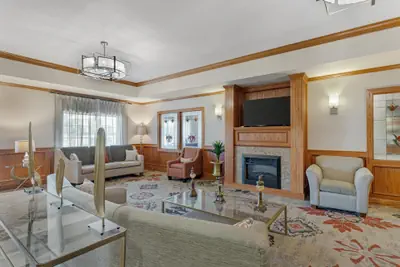 Photo 4 - Best Western Plus Capital Inn