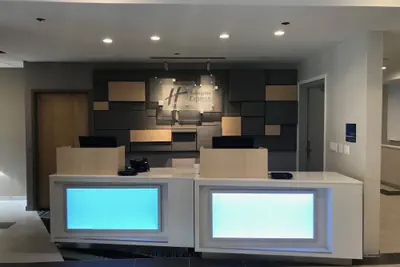 Photo 3 - Holiday Inn Express Naperville by IHG
