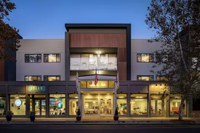 Photo 2 - Hilton Garden Inn Davis Downtown