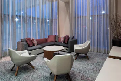 Photo 5 - Courtyard by Marriott Omaha Downtown