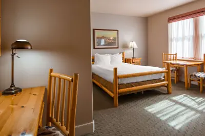 Photo 2 - Best Western Plus Plaza Hotel