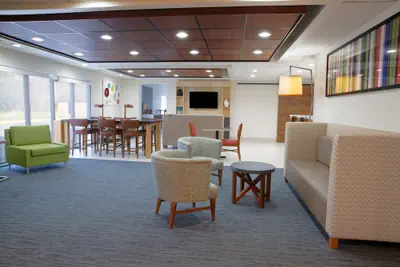 Photo 3 - Holiday Inn Express & Suites Dayton-Huber Heights by IHG