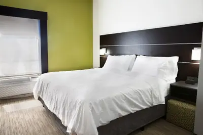 Photo 5 - Holiday Inn Express & Suites Dayton-Huber Heights by IHG