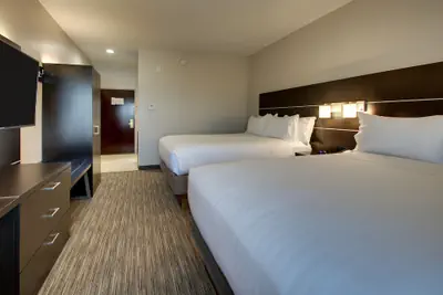 Photo 5 - Holiday Inn Express & Suites Lebanon by IHG