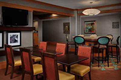 Photo 3 - Hampton Inn Alamogordo