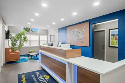 Photo 2 - Microtel Inn by Wyndham Georgetown