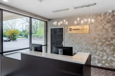 Photo 3 - Clarion Pointe Charlottesville