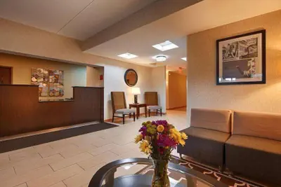 Photo 2 - Days Inn by Wyndham Indiana PA Near IUP