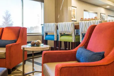 Photo 5 - Comfort Suites Columbus West - Hilliard