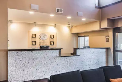 Photo 3 - Comfort Suites Fort Wayne North