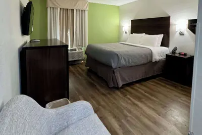 Photo 4 - Quality Inn Sulphur - Lake Charles
