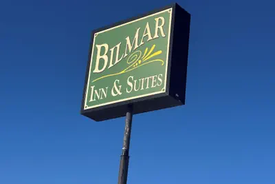 Photo 2 - Bilmar Inn & Suites Dell Rapids Near Sioux Falls