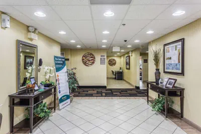 Photo 4 - Comfort Inn Decatur Priceville
