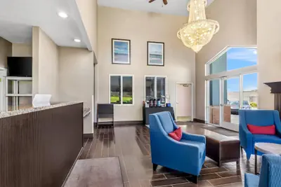 Photo 4 - Comfort Inn Elko