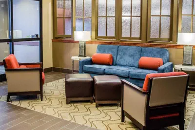 Photo 4 - Comfort Suites Downtown Carlisle