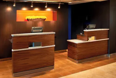 Photo 3 - Courtyard by Marriott Cincinnati-Covington