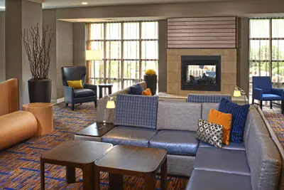 Photo 4 - Courtyard by Marriott Cincinnati-Covington